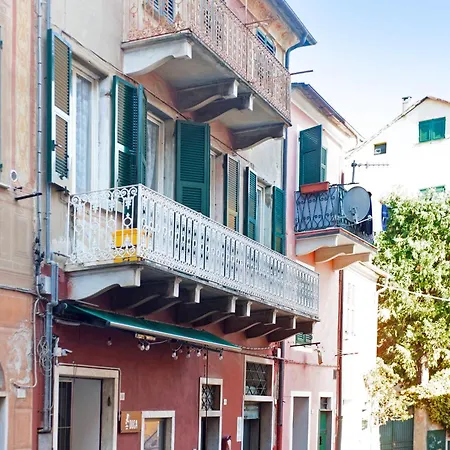 Casa Terrazzino Bianca アパート